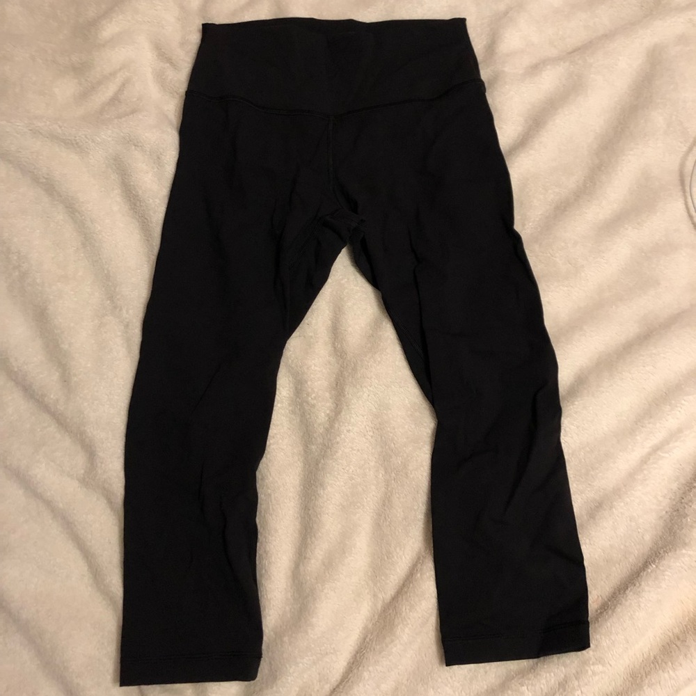 Lululemon Wunder Under Size 8